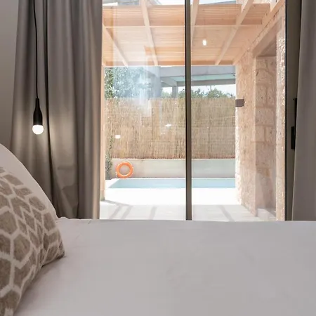 Papadria - Modern Luxury Near Kathisma * Tsoukaládhes