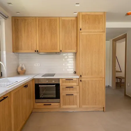 Villa Papadria - Modern Luxury Near Kathisma