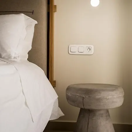 Papadria - Modern Luxury Near Kathisma