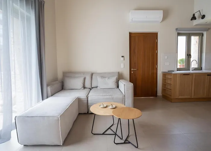 Papadria - Modern Luxury Near Kathisma Vilă *