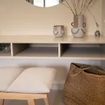 Papadria - Modern Luxury Near Kathisma Τσουκαλάδες