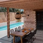 Papadria - Modern Luxury Near Kathisma Βίλα *