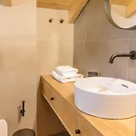Papadria - Modern Luxury Near Kathisma * Τσουκαλάδες