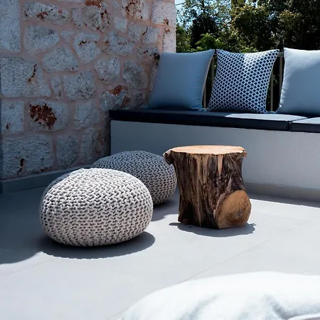 Papadria - Modern Luxury Near Kathisma Villa Tsoukaladhes