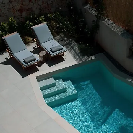 Papadria - Modern Luxury Near Kathisma Villa Tsoukaládhes