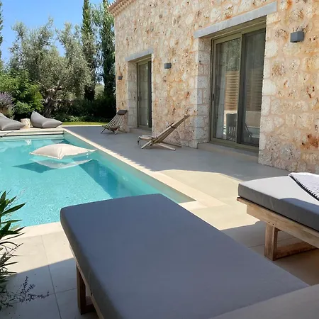 Papadria - Modern Luxury Near Kathisma Villa *