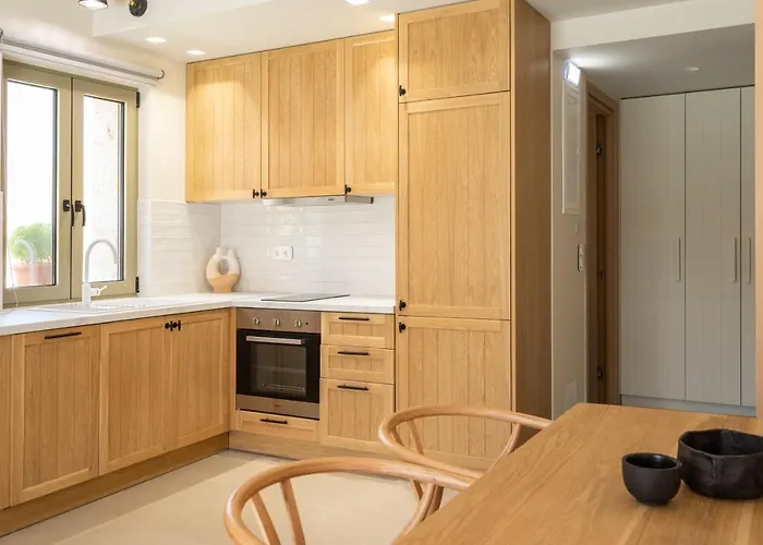 Papadria - Modern Luxury Near Kathisma Villa