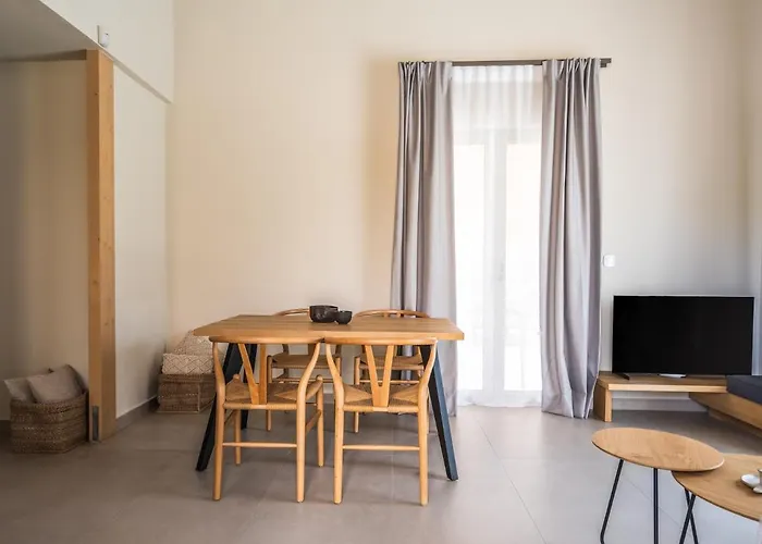 Villa Papadria - Modern Luxury Near Kathisma Tsoukaládhes