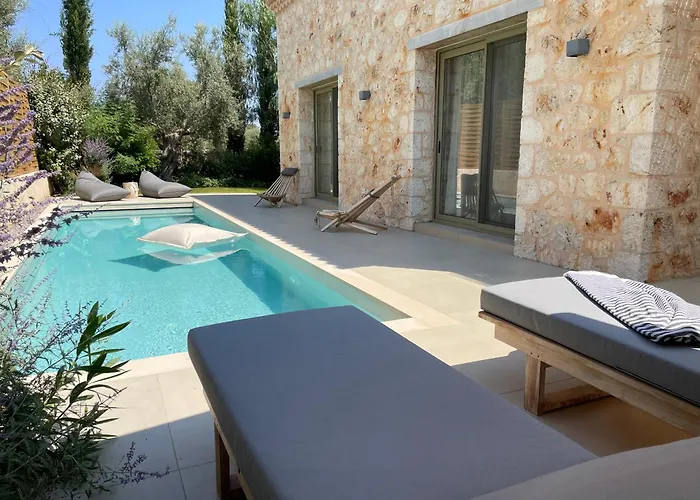 Papadria - Modern Luxury Near Kathisma Villa *